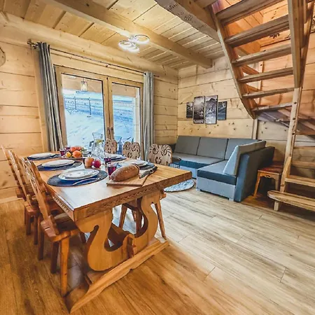 Goralski Domek, Na Uboczu Chalet