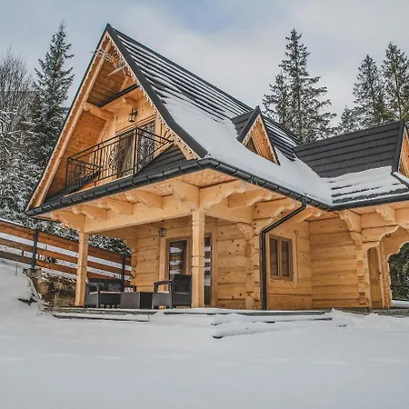 Chalet Goralski Domek, Na Uboczu