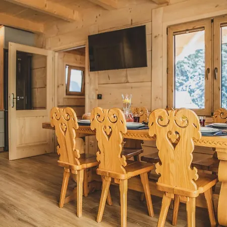 Chalet Goralski Domek, Na Uboczu