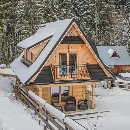 Chalet Goralski Domek, Na Uboczu