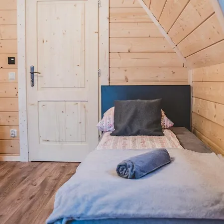 Chalet Goralski Domek, Na Uboczu